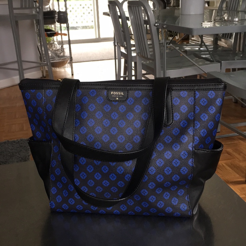 Fossil/ Signature/ Mimi/ Shopper/ Tote/